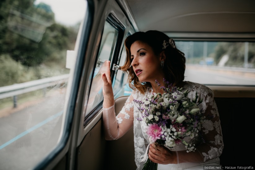 Elección, protocolo y decoración del coche de los novios el día de